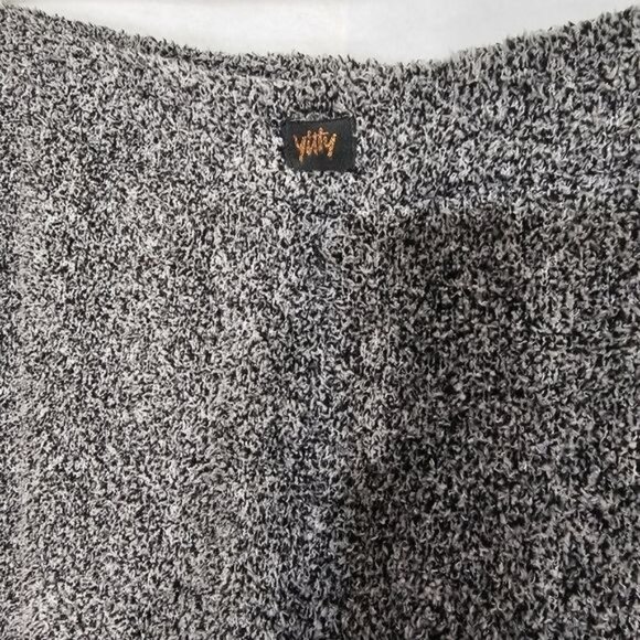 Yitty By Fabletics Grey Teddy High Waisted Sweatpants 2X - Picture 5 of 6